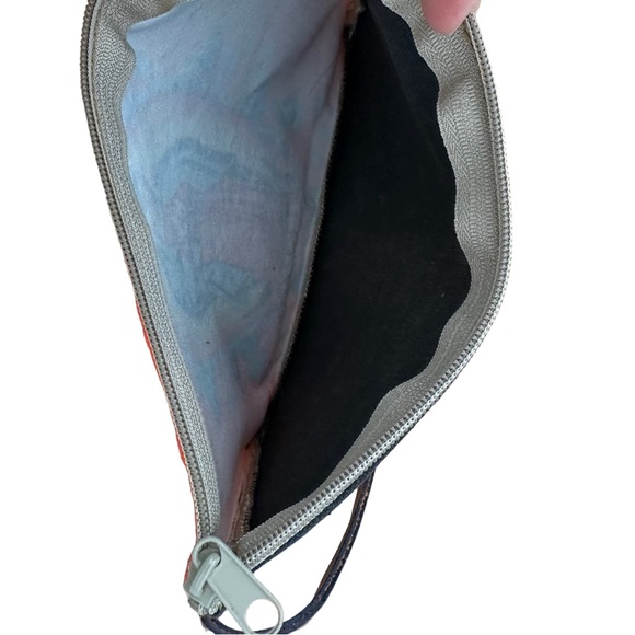 Our Lady of Guadalupe Mexican Virgin Mary Wristlet Makeup Bag Pencil Pouch - Picture 7 of 9